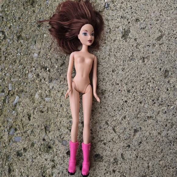 Vintage Barbie My Scene Brown Eyes - Picture 8 of 10